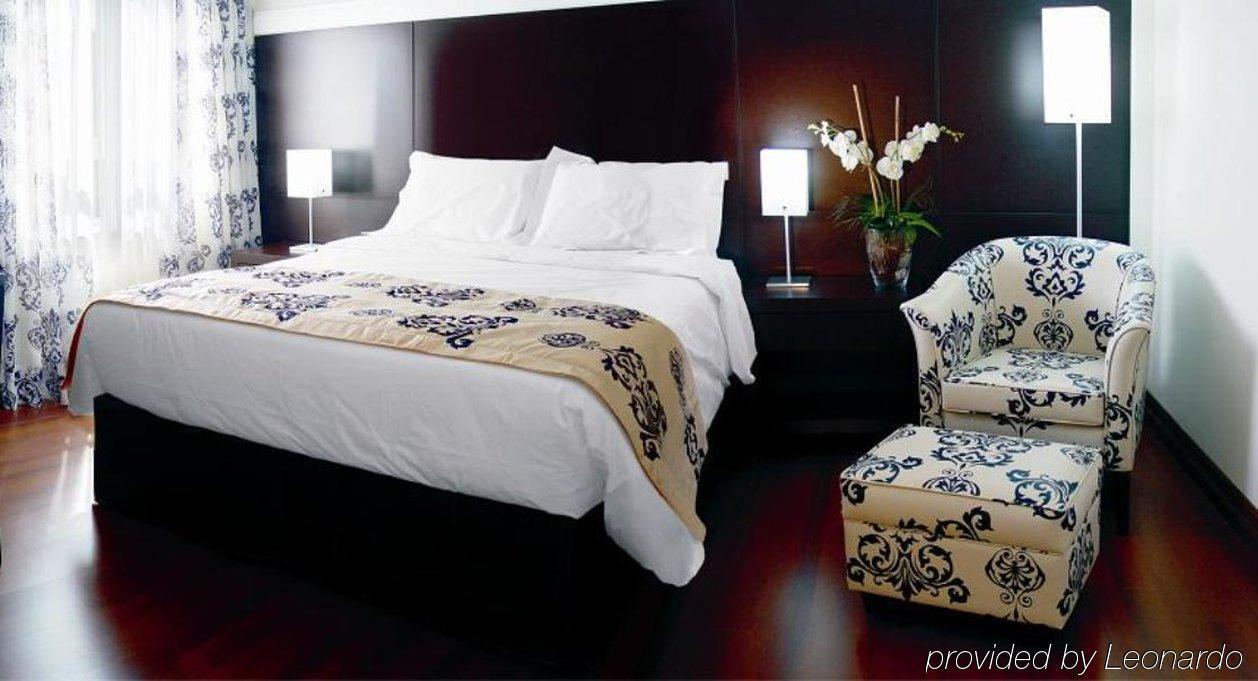 Mabu Business Hotel 4*